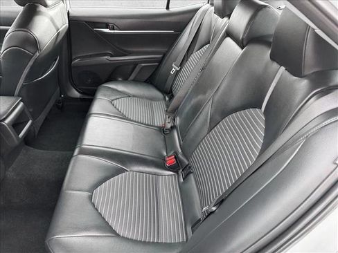 Used 2024 Toyota Camry SE image 17