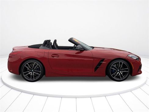 Used 2022 BMW Z4 sDrive30i w/ Premium Package image 11
