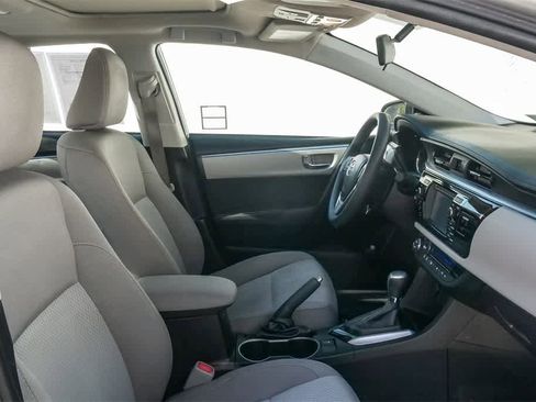 Used 2016 Toyota Corolla LE image 17