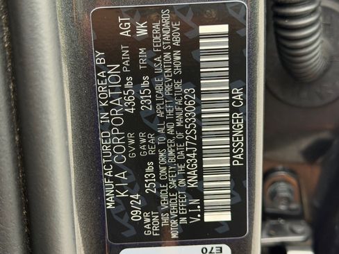 Used 2025 Kia K5 EX FWD image 37
