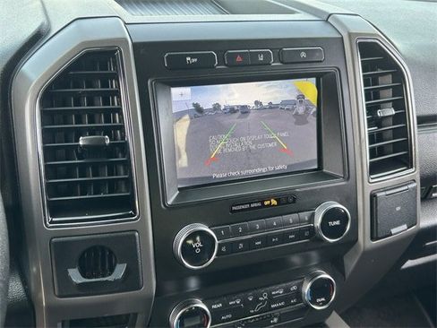 Used 2020 Ford Expedition XLT w/ Cargo Package image 29