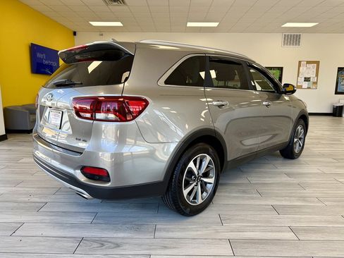 Used 2019 Kia Sorento EX FWD image 6