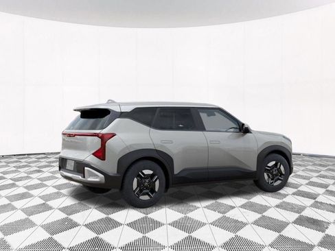 New 2027 Kia Seltos LX AWD/4WD image 8