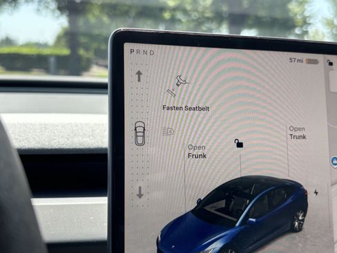 Used 2024 Tesla Model 3 Long Range AWD/4WD image 25