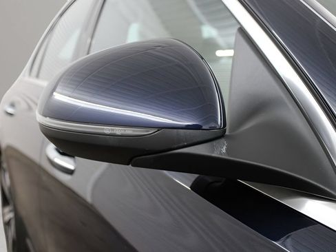 Used 2022 Mercedes-Benz C 300 Sedan image 16