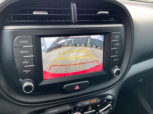 Used 2021 Kia Soul GT-Line FWD image 24