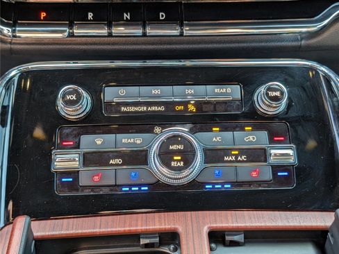 Used 2023 Lincoln Navigator L Reserve image 30