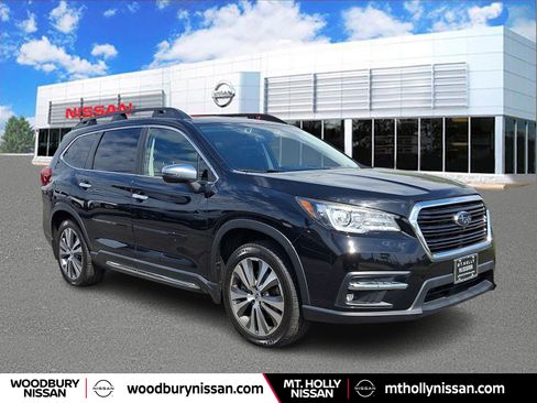 Used 2021 Subaru Ascent Touring AWD/4WD image 1