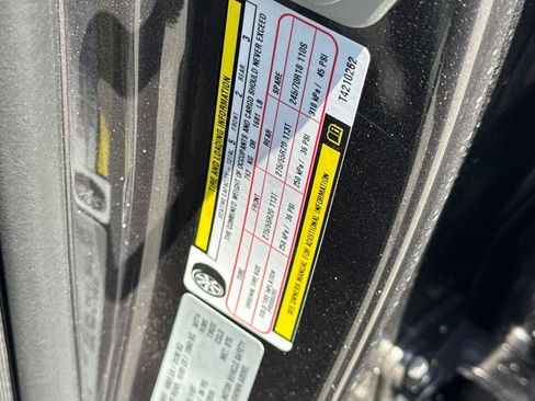 New 2026 RAM 1500 Express AWD/4WD image 25