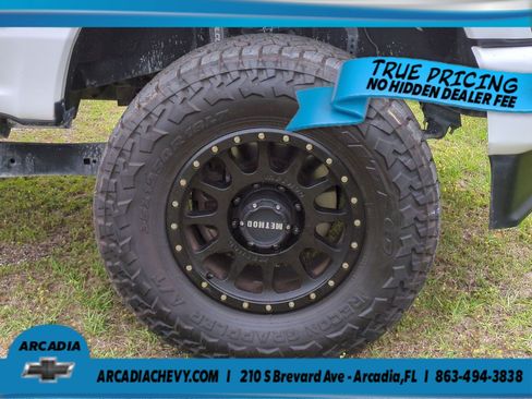 Used 2024 Ford F250 Lariat w/ Lariat Ultimate Package AWD/4WD image 9
