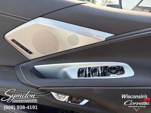 Used 2026 Chevrolet Corvette Stingray Premium Conv w/ Z51 Performance Package RWD image 21