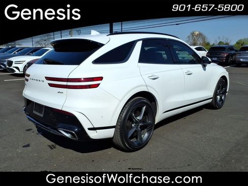 Used 2026 Genesis GV70 2.5T Sport Prestige AWD/4WD image 5