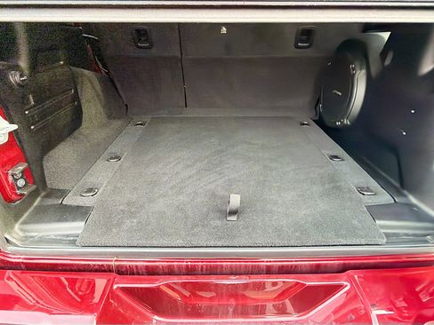 Used 2021 Jeep Wrangler Unlimited Sahara image 27