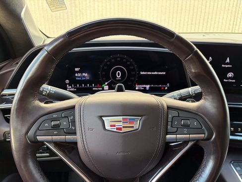 Used 2022 Cadillac Escalade Sport Platinum AWD/4WD image 59
