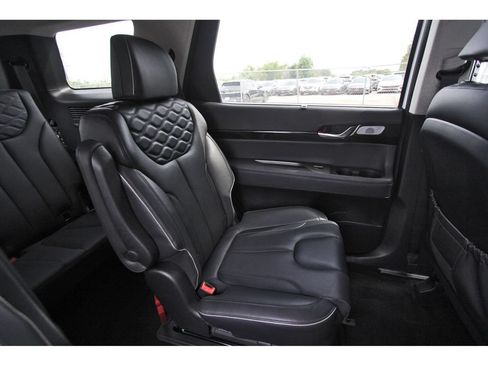 Used 2022 Hyundai Palisade Limited AWD/4WD image 13