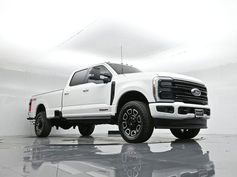 New 2026 Ford F350 Platinum w/ FX4 Off-Road Package image 49