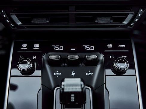 Used 2024 Porsche 911 Turbo image 62