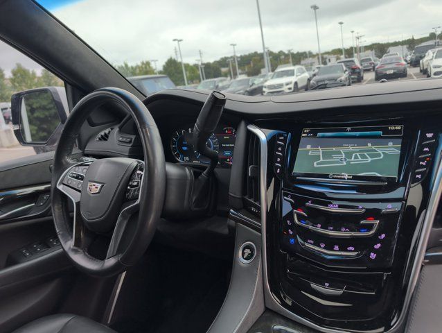 Used 2018 Cadillac Escalade Platinum AWD/4WD image 27