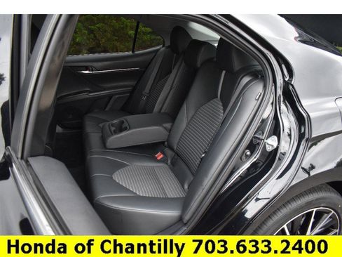 Used 2023 Toyota Camry SE FWD image 29