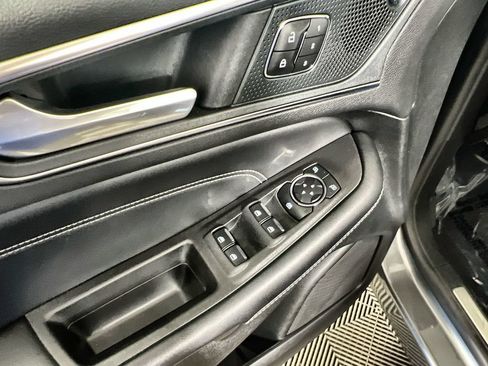 Used 2024 Ford Edge Titanium AWD/4WD image 23