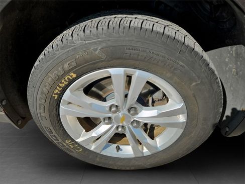 Used 2011 Chevrolet Equinox LT w/ Driver Convenience Package image 34