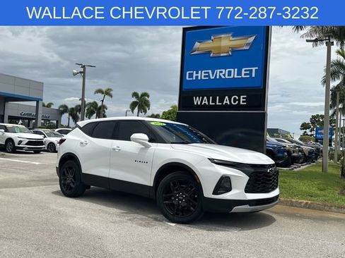 Used 2022 Chevrolet Blazer LT w/ LPO, Black Accent Package FWD image 1