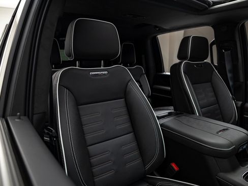 Used 2026 GMC Sierra 2500 AT4X image 29