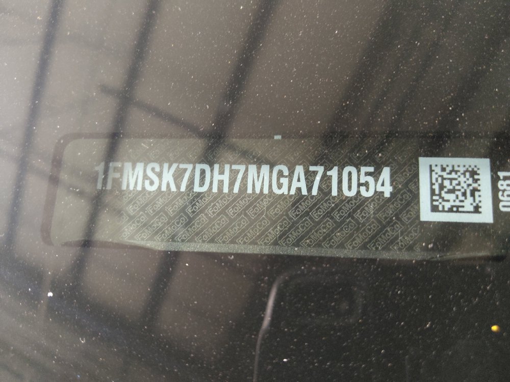 Used 2021 Ford Explorer XLT w/ Equipment Group 202A RWD image 33