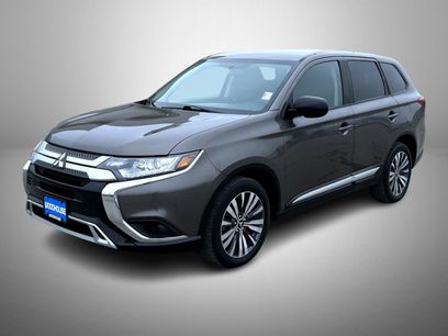 Used 2020 Mitsubishi Outlander ES