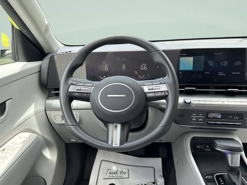 Used 2024 Hyundai Kona SEL FWD image 21