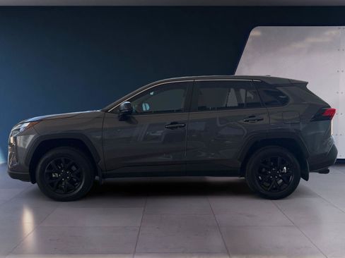 Used 2024 Toyota RAV4 LE FWD image 2