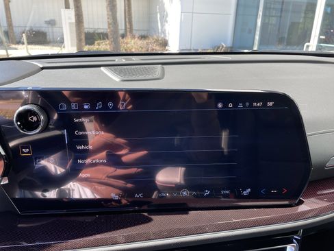 New 2026 Chevrolet Traverse Z71 w/ Enhanced Driving Package image 47