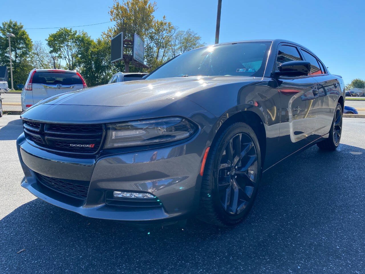 Used 2021 Dodge Charger SXT w/ Plus Group RWD image 7