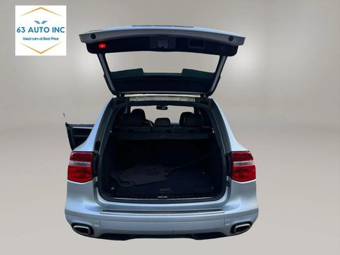 Used 2010 Porsche Cayenne AWD/4WD image 26