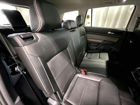 Used 2023 Volkswagen Atlas SEL image 16