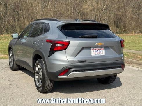 New 2026 Chevrolet Trax LT w/ LT Convenience Package image 5