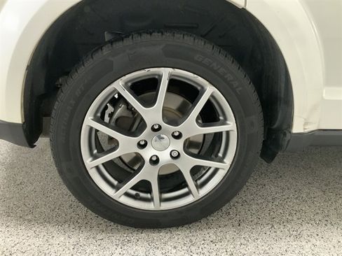 Used 2016 Dodge Journey R/T image 12