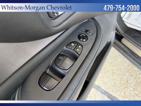 Used 2024 Nissan Murano SV w/ SV Midnight Edition Package image 12