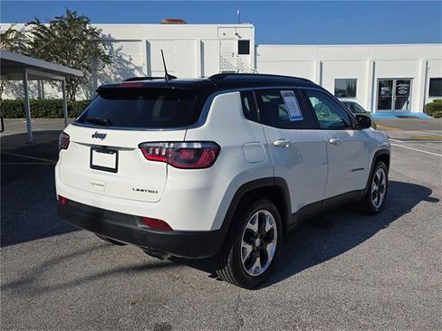 Used 2018 Jeep Compass Limited w/ Navigation Group image 3