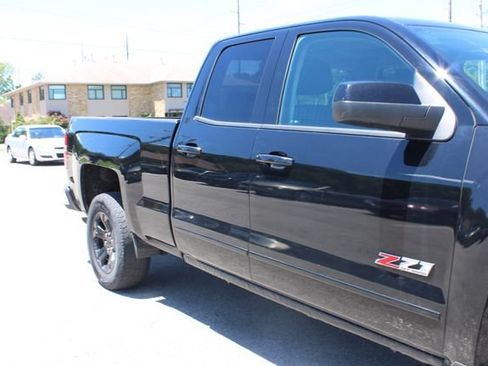 Used 2016 Chevrolet Silverado 1500 LT w/ Midnight Edition AWD/4WD image 45