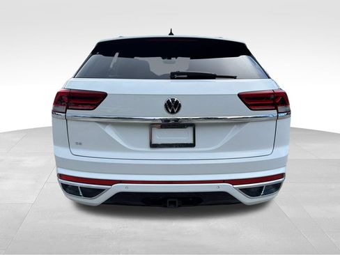 Used 2021 Volkswagen Atlas Cross Sport SE w/ V6 Towing Package FWD image 10