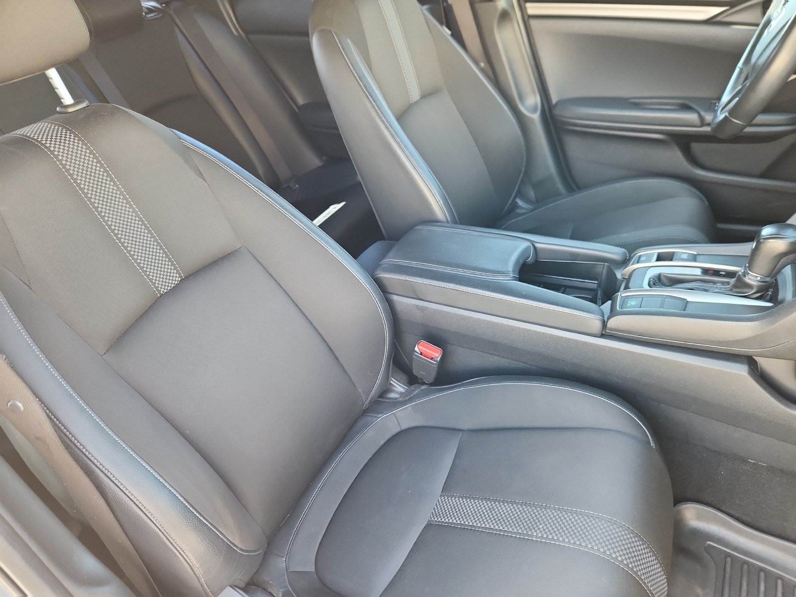 Used 2021 Honda Civic Sport image 15