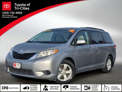 Used 2012 Toyota Sienna LE w/ Towing Pkg