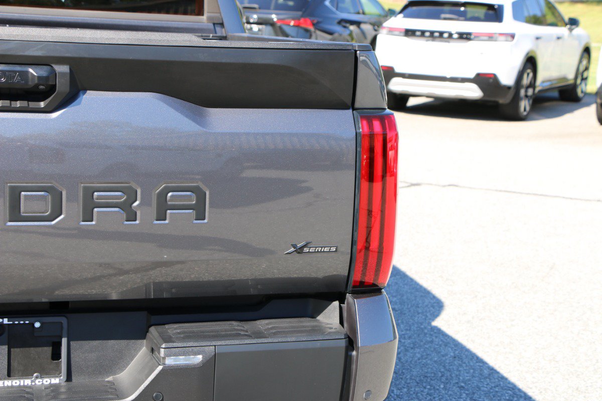 Used 2023 Toyota Tundra SR5 w/ SR5 Premium Package AWD/4WD image 7