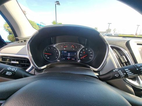 Used 2024 Chevrolet Equinox LS w/ LS Convenience Package FWD image 22