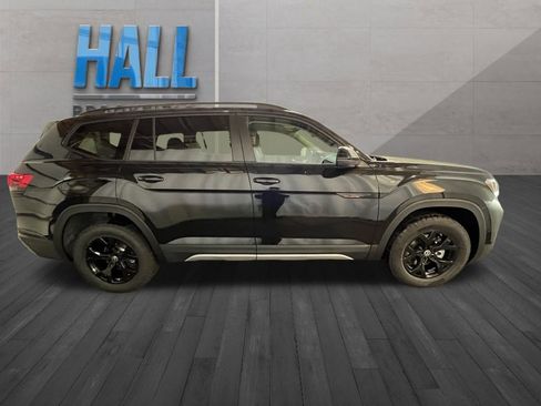 New 2026 Volkswagen Atlas Peak Edition AWD/4WD image 6