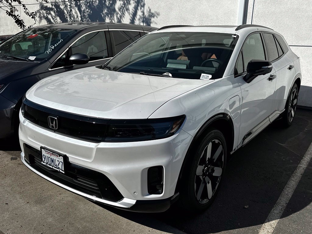 Used 2025 Honda Prologue Elite image 2