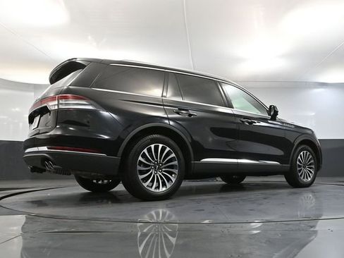 Used 2022 Lincoln Aviator Reserve w/ Elements Package Plus image 59