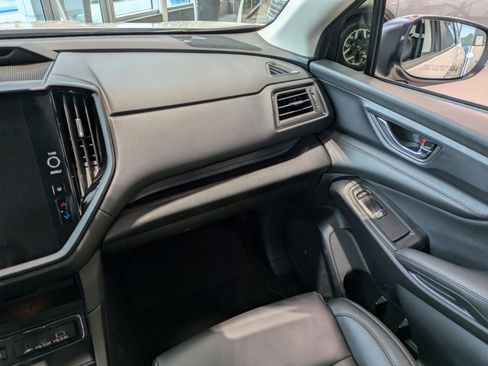 Used 2025 Subaru Ascent Bronze Edition w/ Popular Package #2 image 13