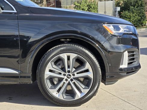 Used 2022 Audi Q7 3.0T Premium Plus image 11